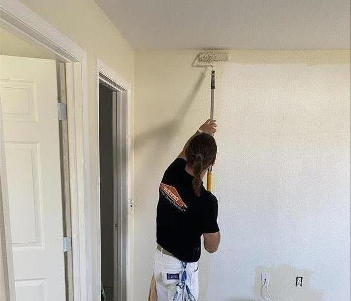SERVPRO Professional sealing and painting for odor removal